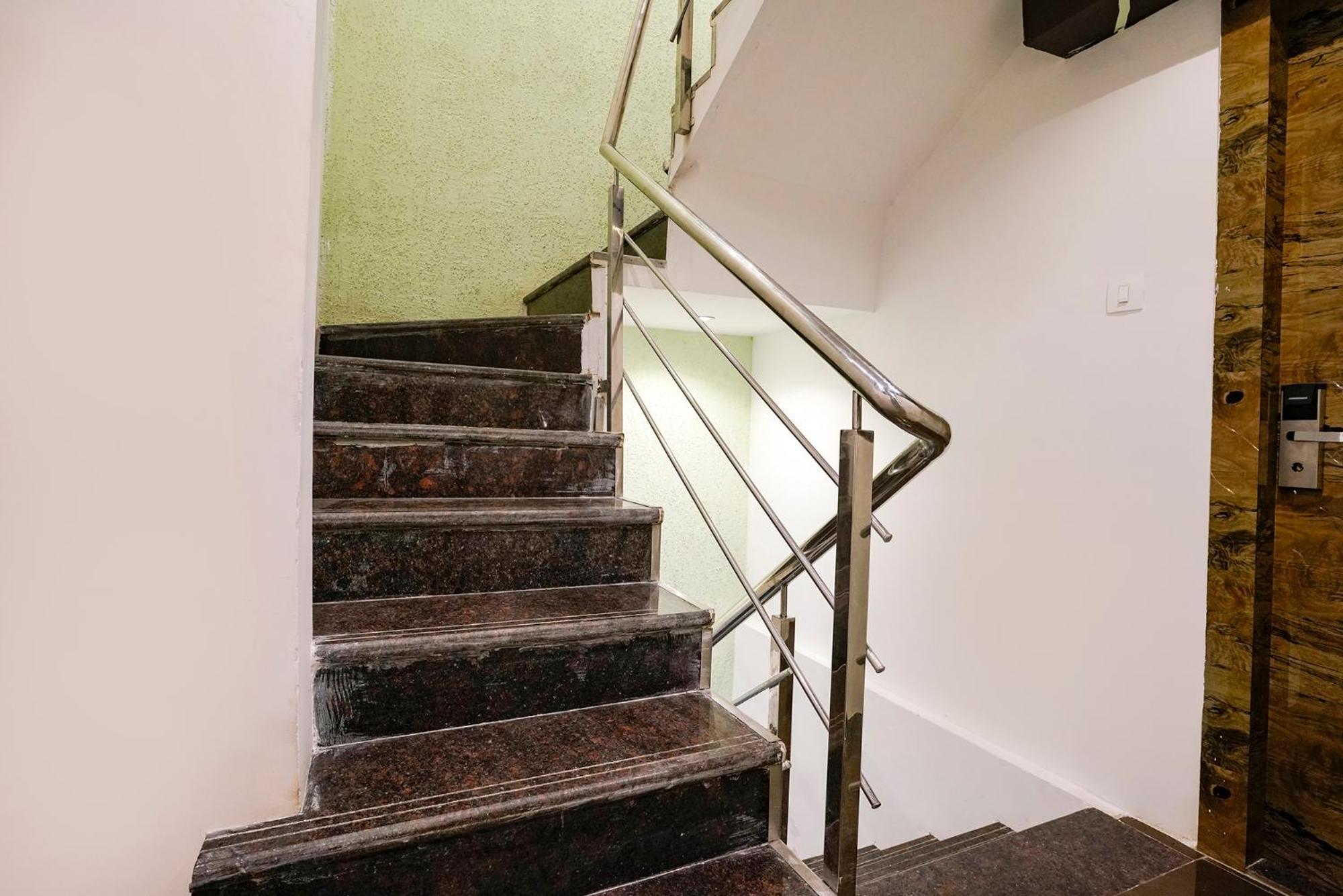 Fabhotel Atithi Residency I - Nr Bkc Mumbai Eksteriør bilde